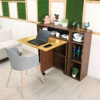Junco Foldable dining table with docking
